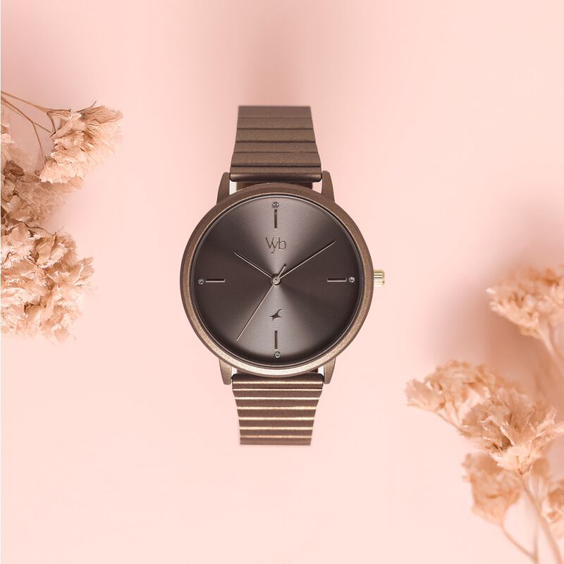 Fastrack Vyb Bliss Quartz Analog Brown Dial Metal Strap Watch For Girls