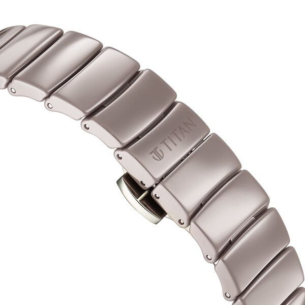 Titan Edge Squircle Quartz Analog Cream Dial Ceramic Strap Watch For Women - image number 3