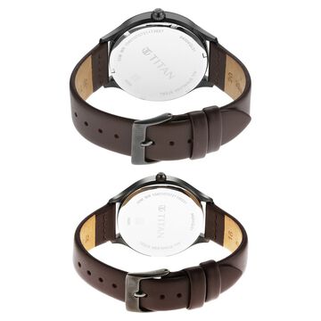 Titan Bandhan Green Dial Analog with Date Leather Strap watch for Couple