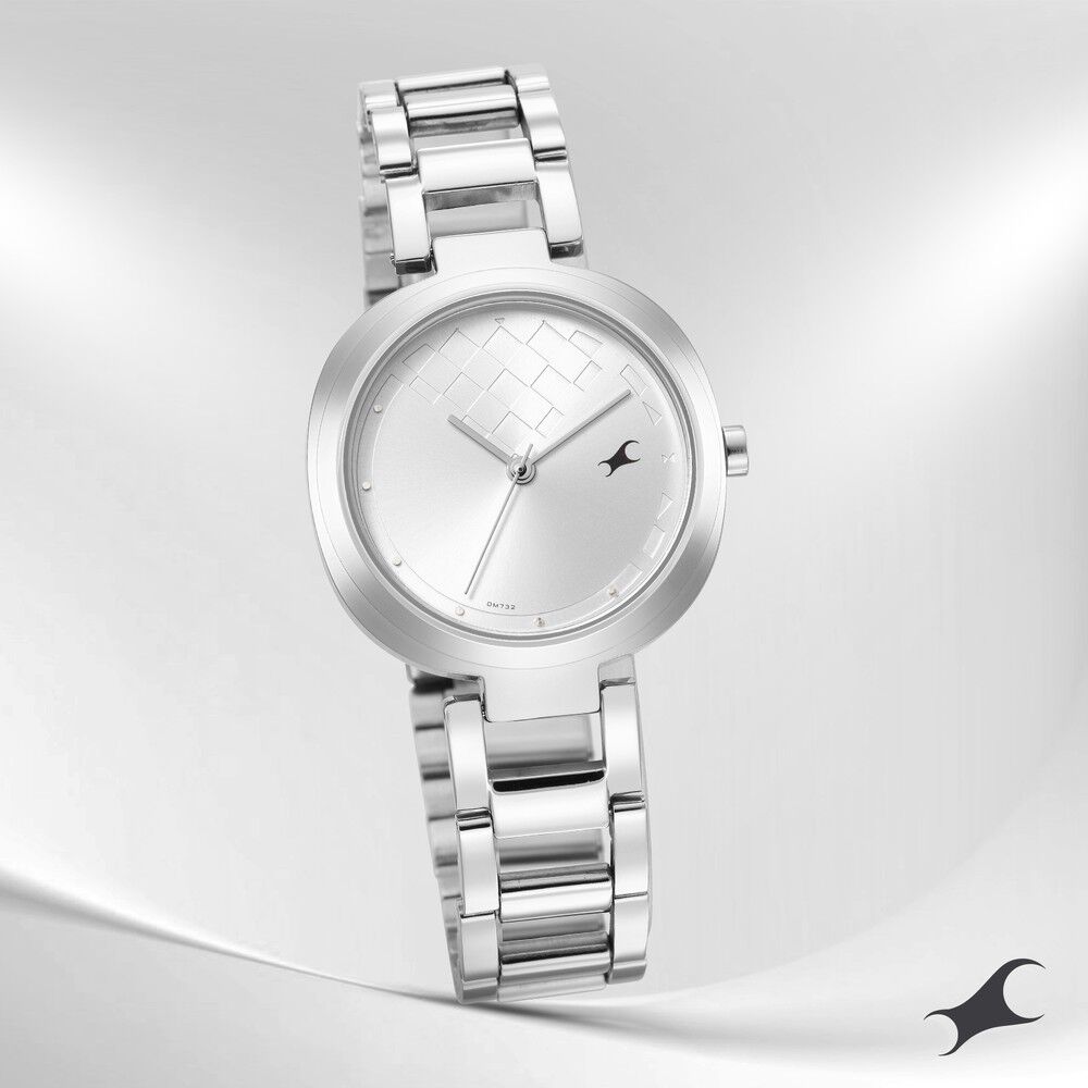Fastrack ladies shop chain watches