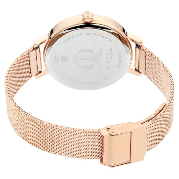 Titan PoP White Dial Analog Stainless Steel Strap Watch for Women - image number 4