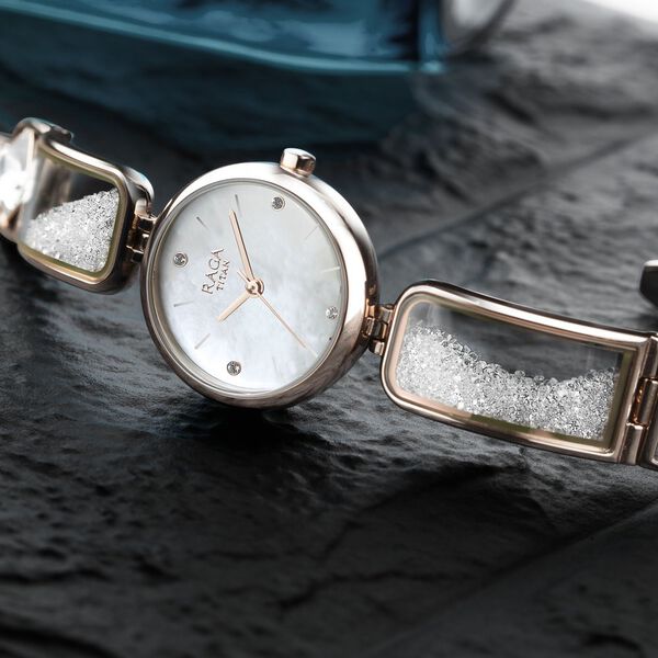 Titan Raga Cocktails Mother of Pearl Dial Analog Metal Strap Watch for Women - image number 1