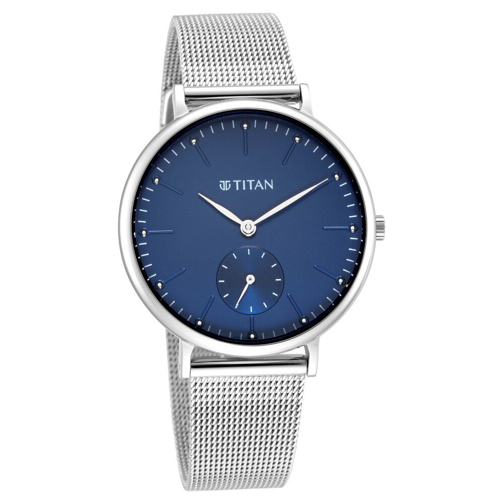 Analog smartwatch hotsell with second hand