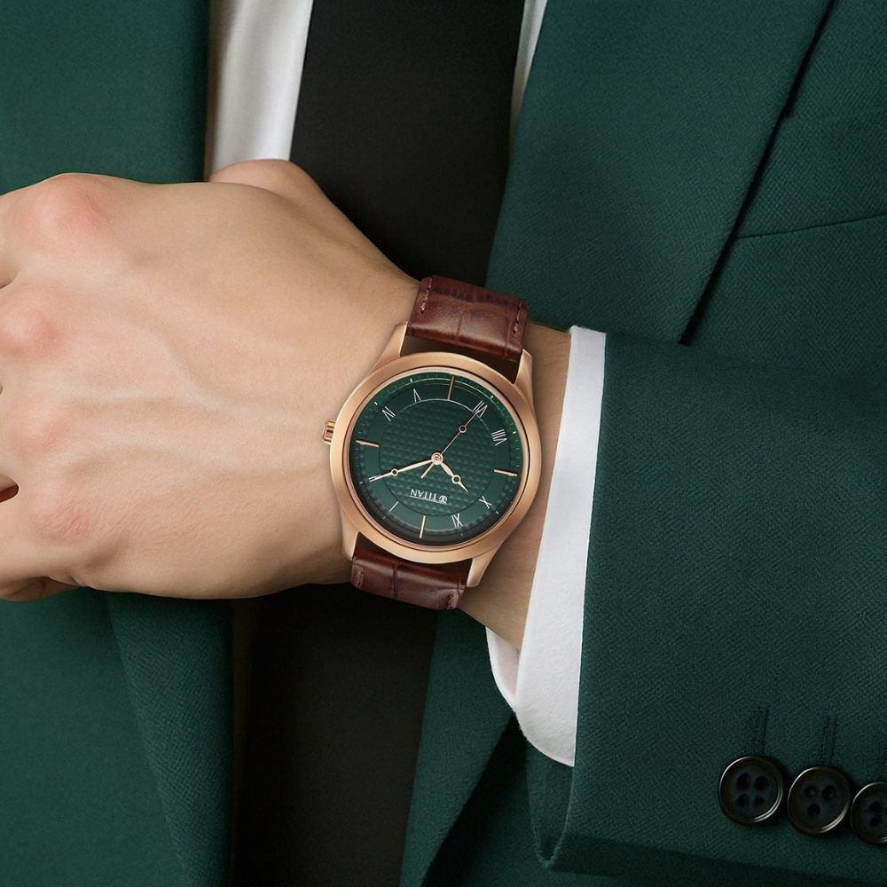 Buy Online Titan Karishma Green Dial Analog Leather Strap Watch