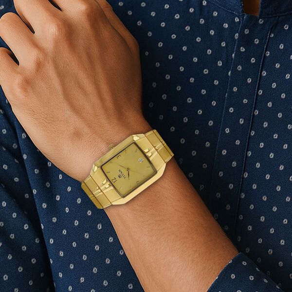 Titan Analog with Date Golden Dial Metal Strap watch for Men - image number 4