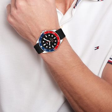 Tommy Hilfiger Quartz Analog Black Dial Black Silicone Strap Watch For Men