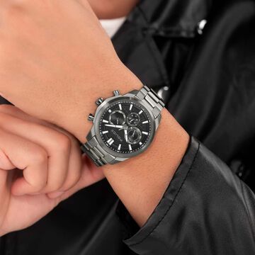 Police Quartz Multifunction Black dial Metal Strap Watch for Men
