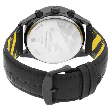 Fastrack Fastfit Quartz Analog with Day and Date Black Dial Leather Strap Watch for Guys