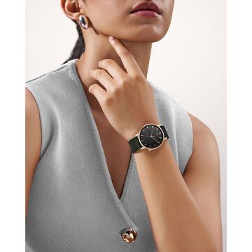 Fastrack Stunners X Quartz Analog Black Dial Leather Strap Watch For Girls