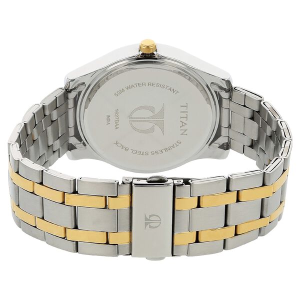 Titan Quartz Analog with Day and Date Silver Dial Stainless Steel Strap Watch for Men - image number 3
