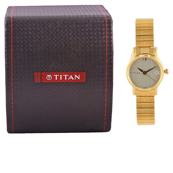 Titan Karishma Champagne Dial Women Watch With Stainless Steel Strap - image number 4