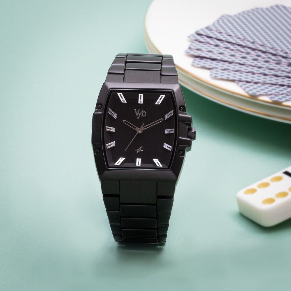 Buy Online Vyb Pioneer By Fastrack Quartz Analog Black Dial Metal