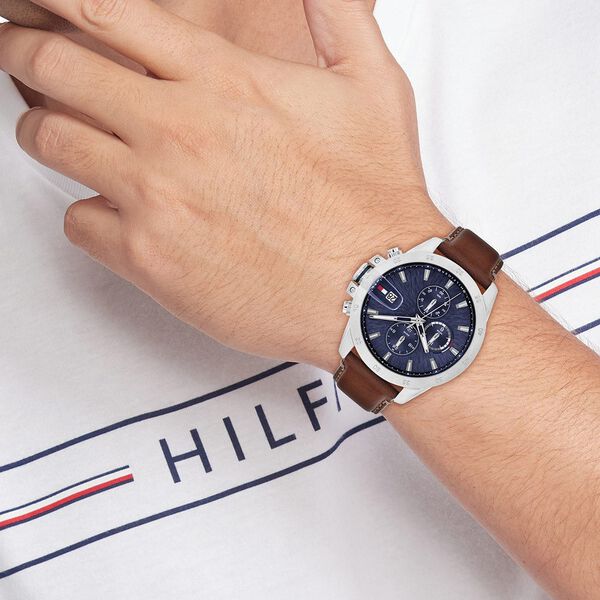 Tommy Hilfiger Quartz Multifunction Blue Dial Brown Leather Strap Watch For Men - image number 3