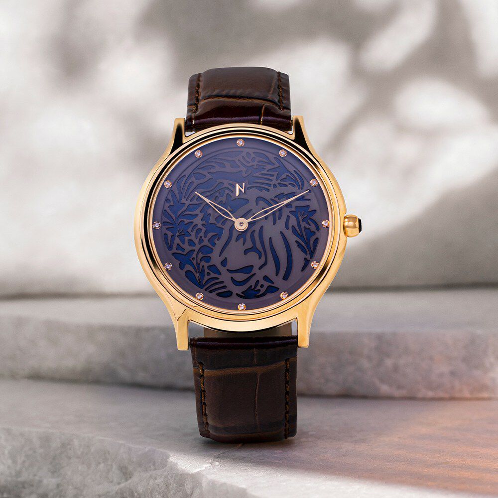 Buy Online Titan Nebula Deccan Treasures 18k Gold Analog with Diamond Studded Indices Leather Strap Watch for Men ns5065dl02 Titan