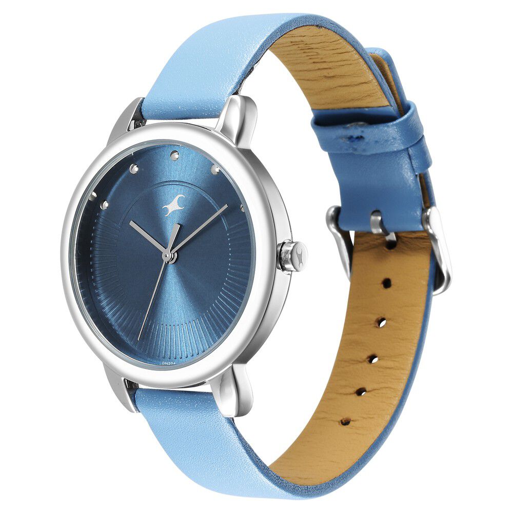 Buy Online Fastrack Stunners Quartz Analog Blue Dial Leather Strap