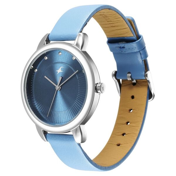Buy Online Fastrack Stunners Quartz Analog Blue Dial Leather Strap