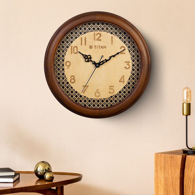 Titan Classic Wooden Wall Clock (35cm x 35cm)