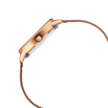 Fastrack Vyb Runway Quartz Analog Rose Gold Dial Stainless Steel Strap Watch for Girls