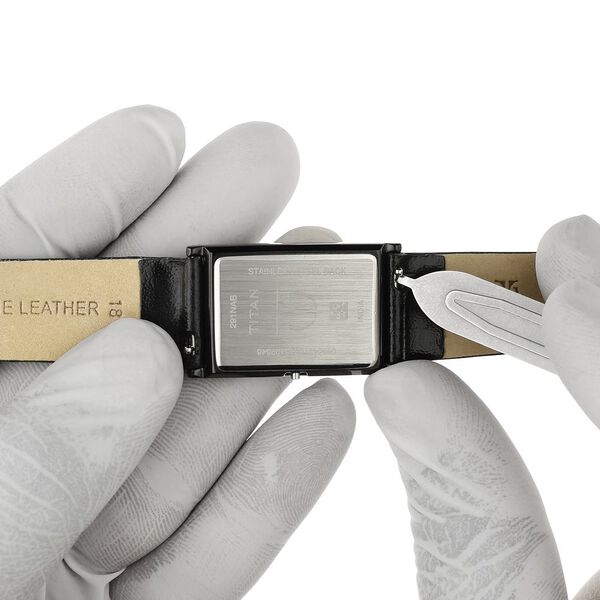 18 mm Black Genuine Leather Strap for Men - image number 6