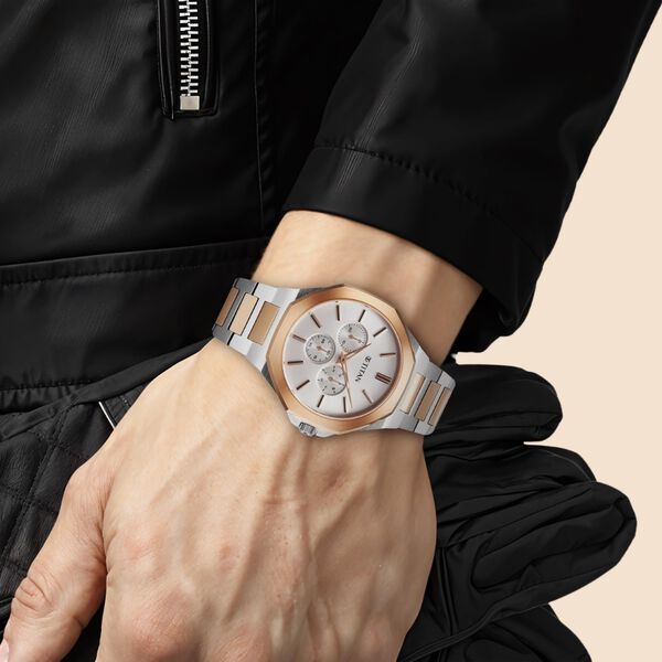 Titan Classic Slim Multifunction Multifunction Silver Dial Multicoloured Stainless Steel Strap Watch For Men - image number 5