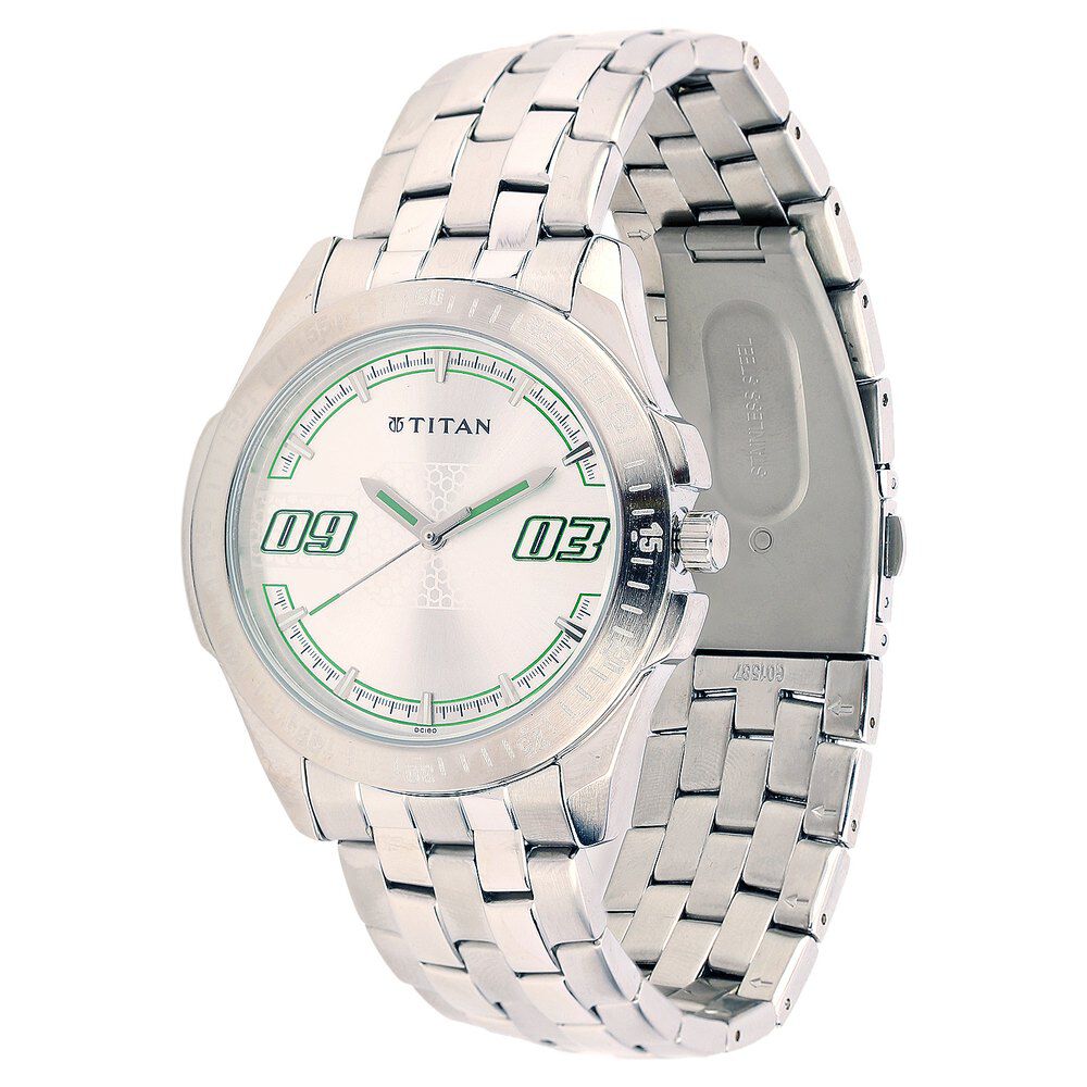 1587sdb titan watch store price