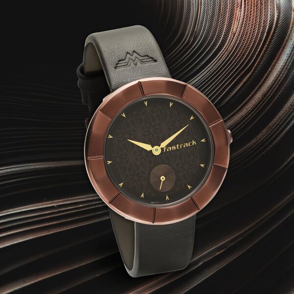 Fastrack Wonder Woman Quartz Analog Brown Dial Leather Strap Watch for Girls - image number 0