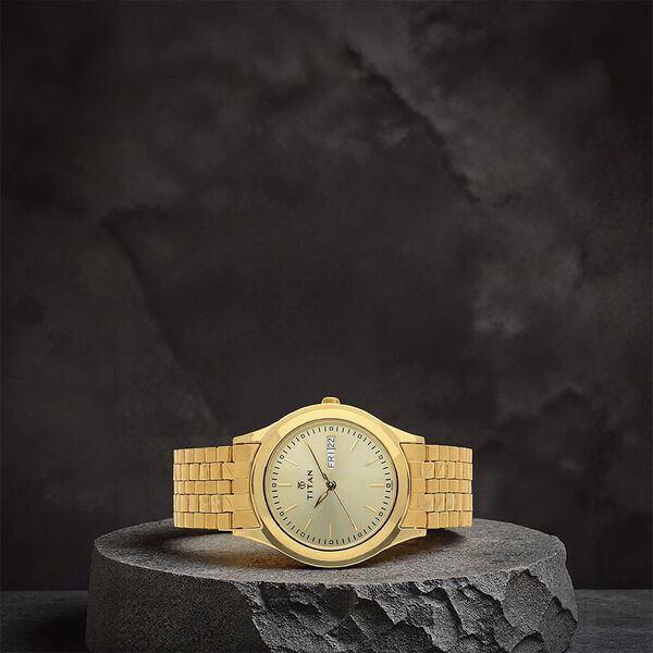 Titan Champagne Dial Analog with Day and Date watch for Men - image number 0