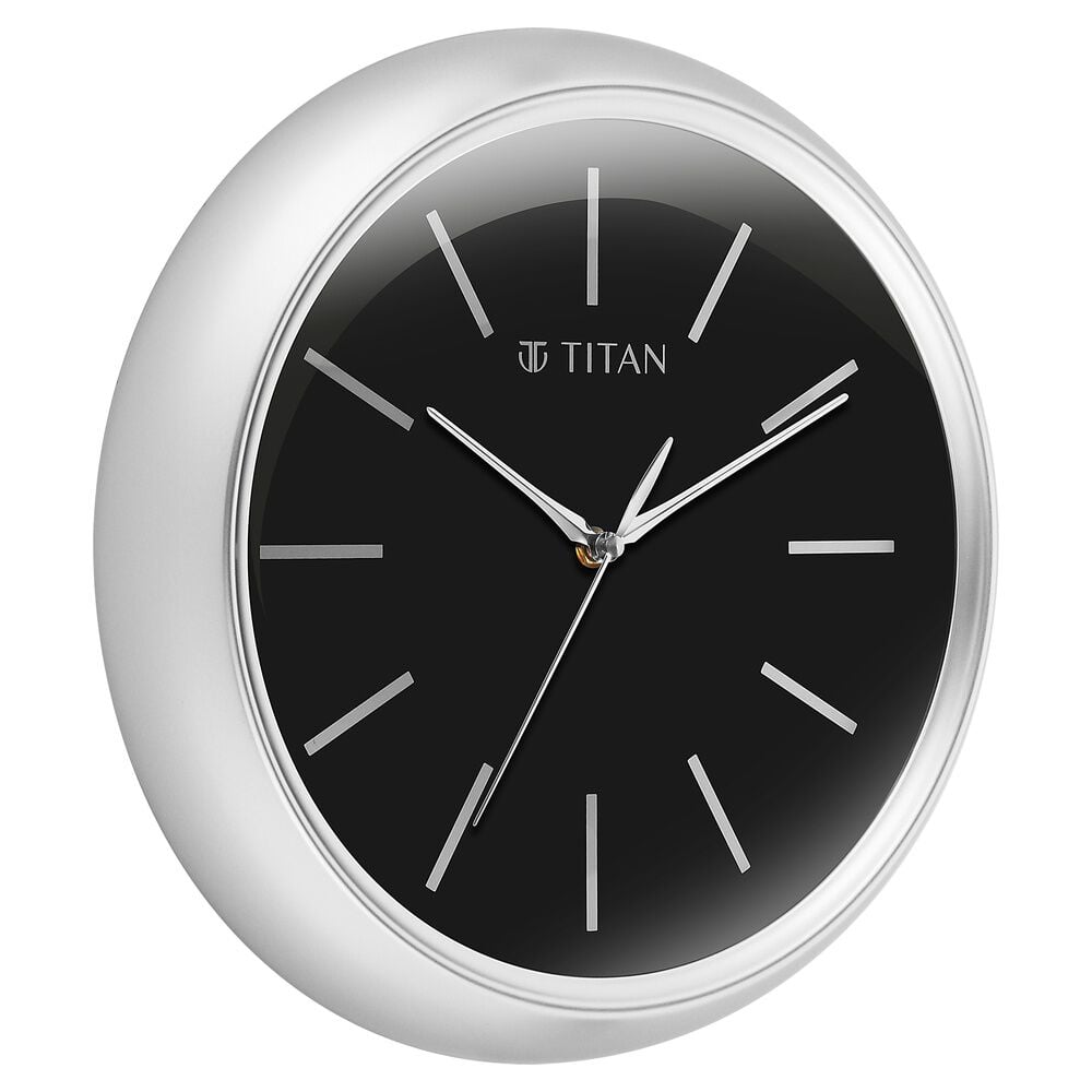 Buy Online Titan Classic Balck Colour Wall Clock with Silent Sweep