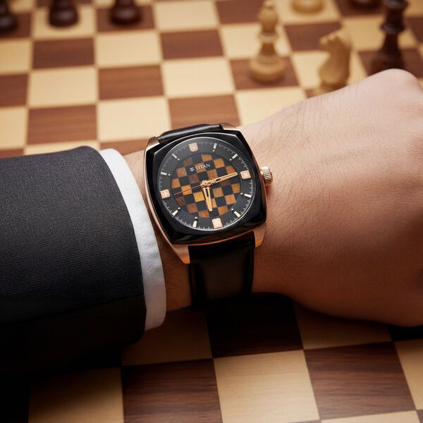 Titan Grandmaster X Gukesh Dommaraju Special Edition Tiger Eye and Black Agate Dial Premium Leather Strap Watch for Men - image number 7