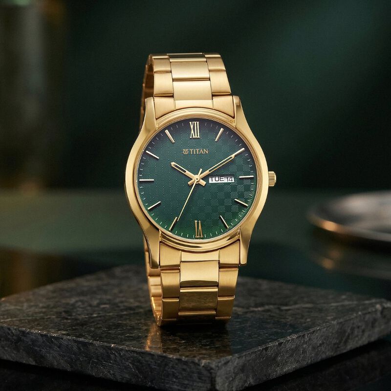 Titan Karishma Regal Classic Day-Date Men's Dress Watch