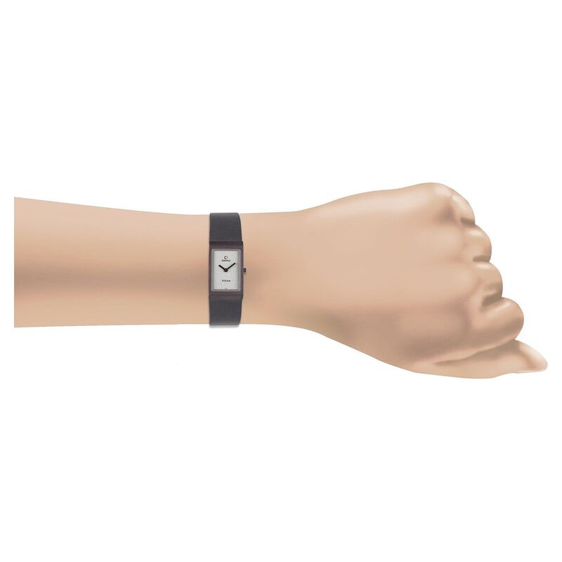 Titan Quartz Analog White Dial Metal Strap Watch for Women - image number 3