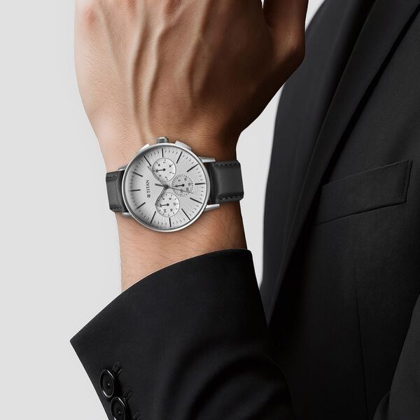 Titan Light leathers Multifunction Silver Dial Leather Strap Watch For Men - image number 4
