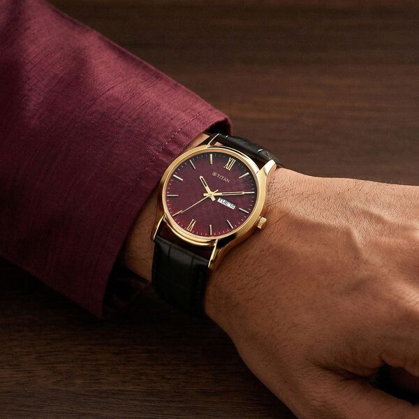 Titan Karishma Regal Classic Day-Date Men's Dress Watch - image number 7