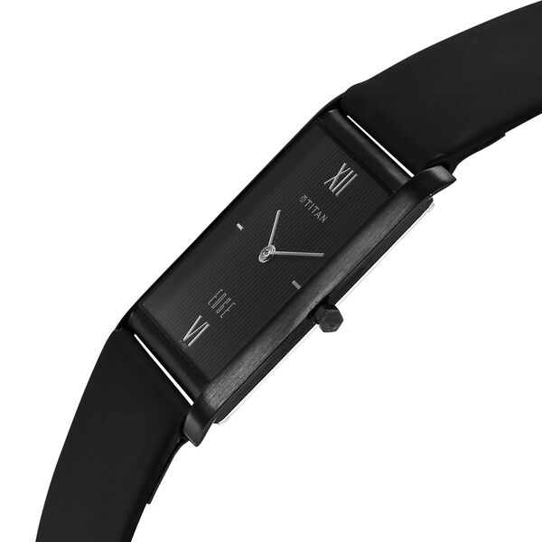Titan Edge Quartz Analog Black Dial Leather Strap Watch for Men - image number 1