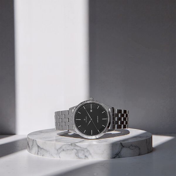 Titan Quartz Analog with Date Black Dial Stainless Steel Strap Watch for Men