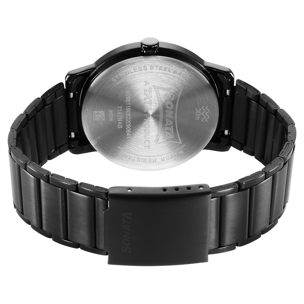 Buy Online Sleek Black Dial Analog with Day and Date Watch for Men 7147nm01 Titan
