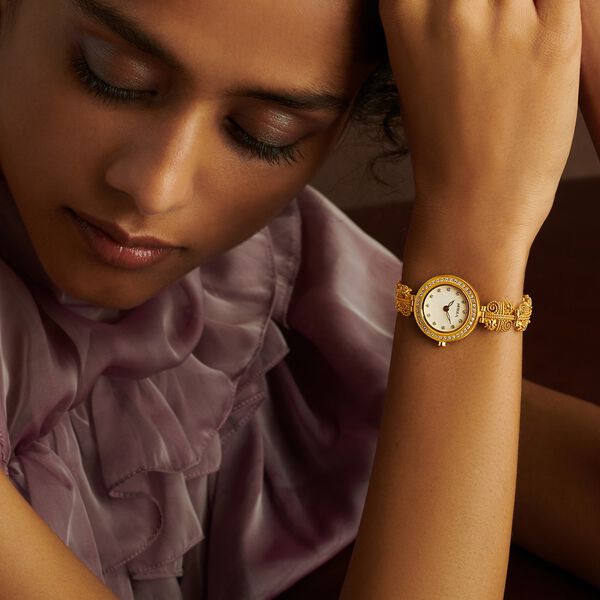 Titan Nebula Nakashi 18k Gold Analog with Diamonds Watch for Women - image number 2