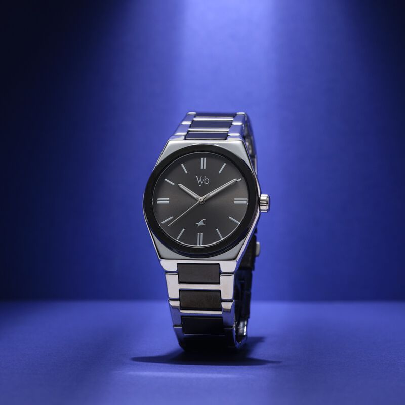 Fastrack Vyb Nimbus Quartz Analog Black Dial Two Toned Color Metal Strap Watch For Guys