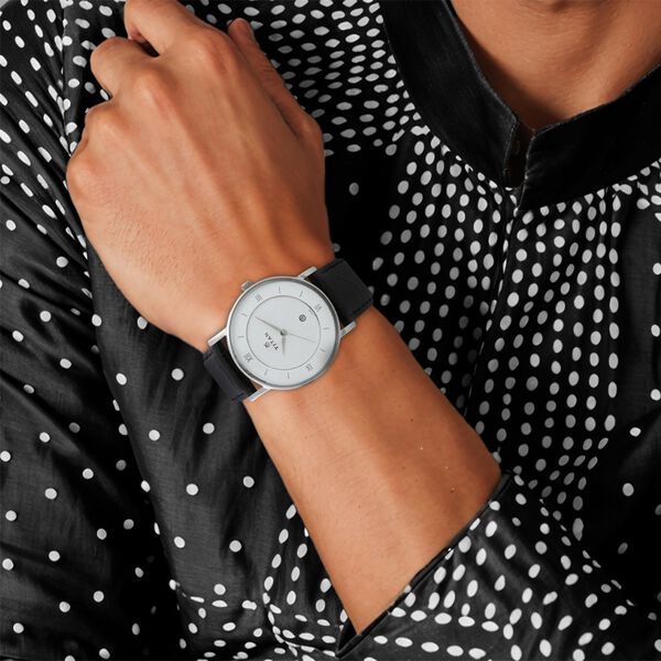 Titan Classic White Dial Analog with Date Leather Strap watch for Men - image number 4