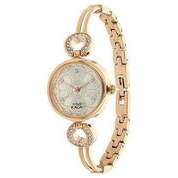 Titan Raga Weaves Silver Dial Women Watch With Metal Strap