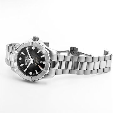 Roamer Deep Sea 200 Quartz Analog with Date Black Dial Silver Stainless Steel Strap Watch For Men