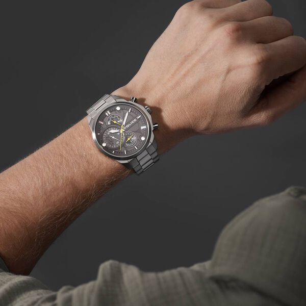 Police Quartz Multifunction Black Dial Silver Stainless Steel Strap Watch for Men - image number 4