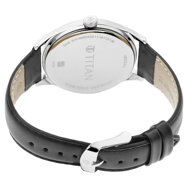 Titan Men's Urban Edge Lustrous Maroon Dial Leather Watch - image number 4