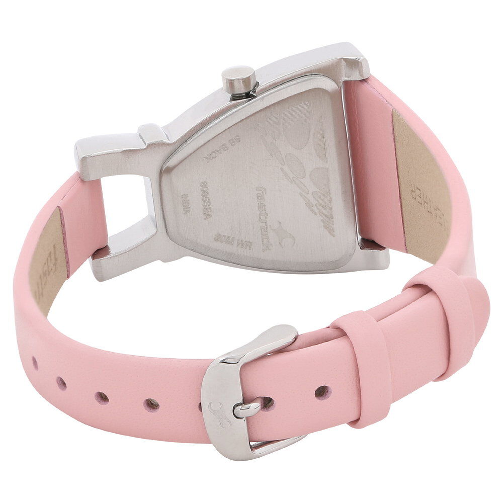 Buy Online Fastrack Quartz Analog Silver Dial Leather Strap Watch for Girls nn6095sl02 Titan