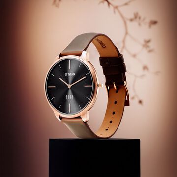 Women Edge Black Dial Black Leather Strap Watch