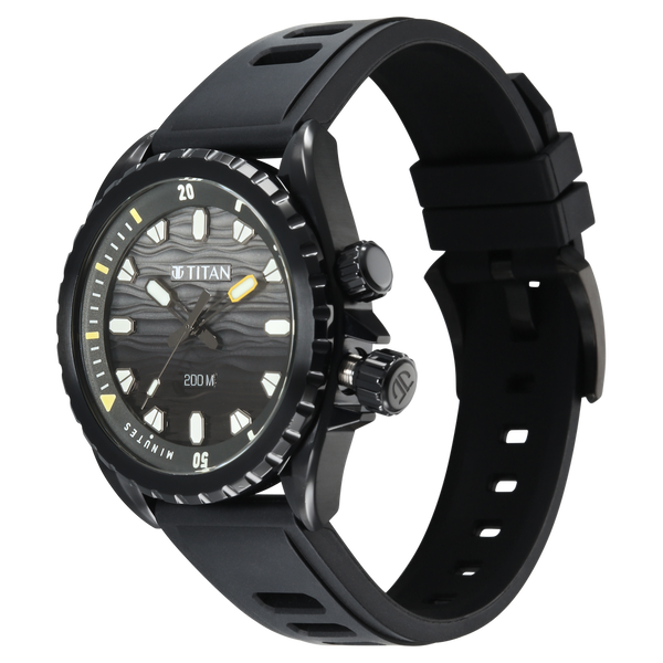 Titan Zero Hour Diver's 200m Analog with Black Dial Black FKM Strap Watch for Men - image number 2
