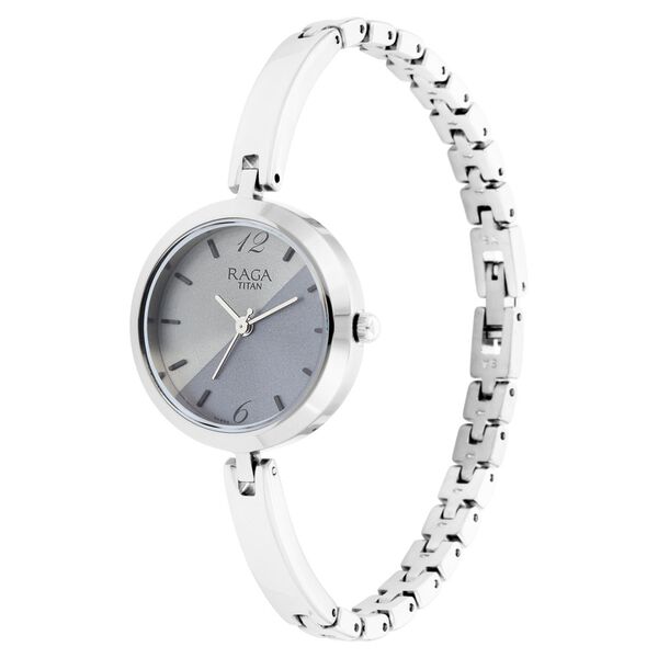 Titan Raga Viva Silver Dial Women Watch With Metal Strap - image number 2