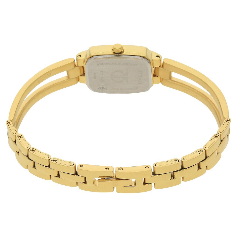 Buy Online Titan Quartz Analog White Dial Stainless Steel Strap Watch for Women np2131ym09 Titan