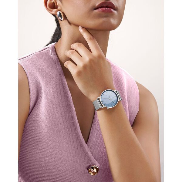 Fastrack Stunners X Quartz Analog Blue Dial Stainless Steel Strap Watch For Girls - image number 5