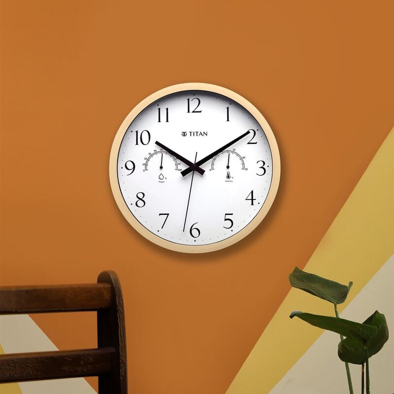 Titan Chic 30 cm Wooden Wall Clock with Smart Climate Monitoring - image number 1
